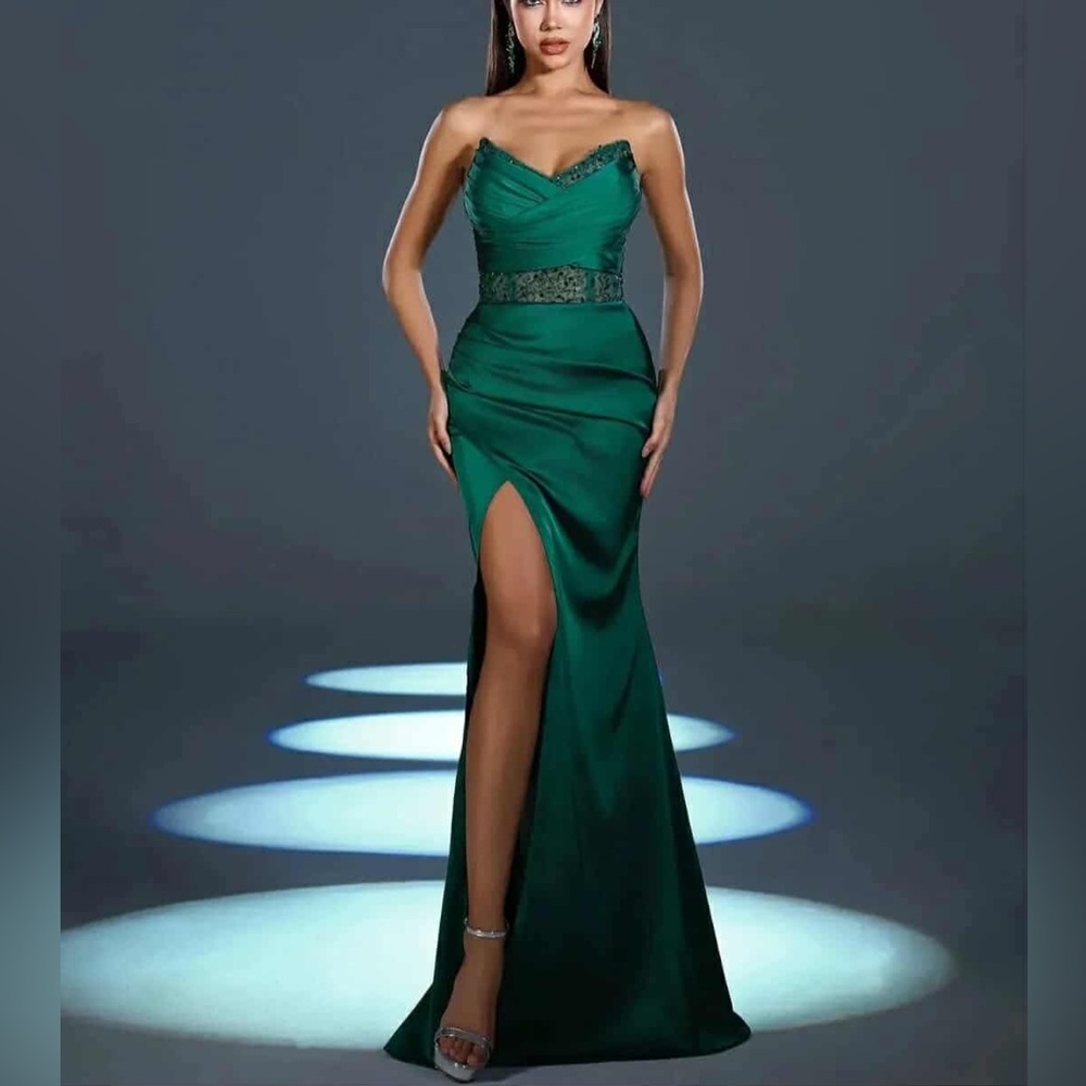 Elegant Strapless Contrast Sequin Split Thigh Satin Mermaid Party Dress